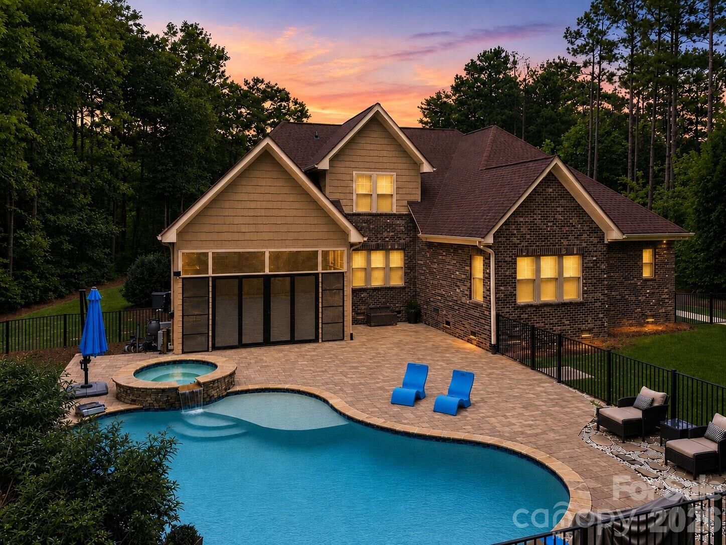 Property Photo: 7261 Bay Ridge Drive NC 28037