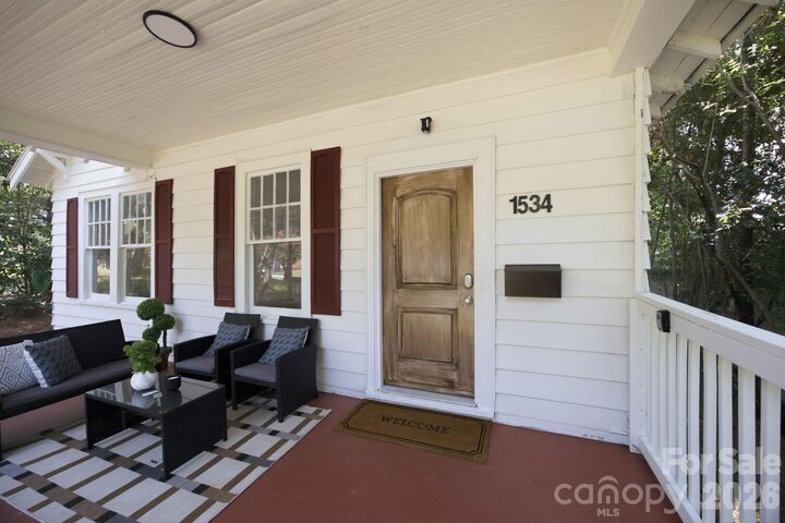 Property Photo:  1534 Jennings Street  NC 28216 
