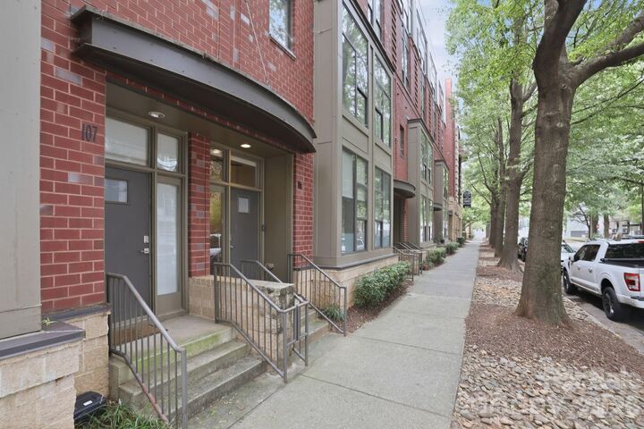 Property Photo: 2125 Southend Drive 106 NC 28203