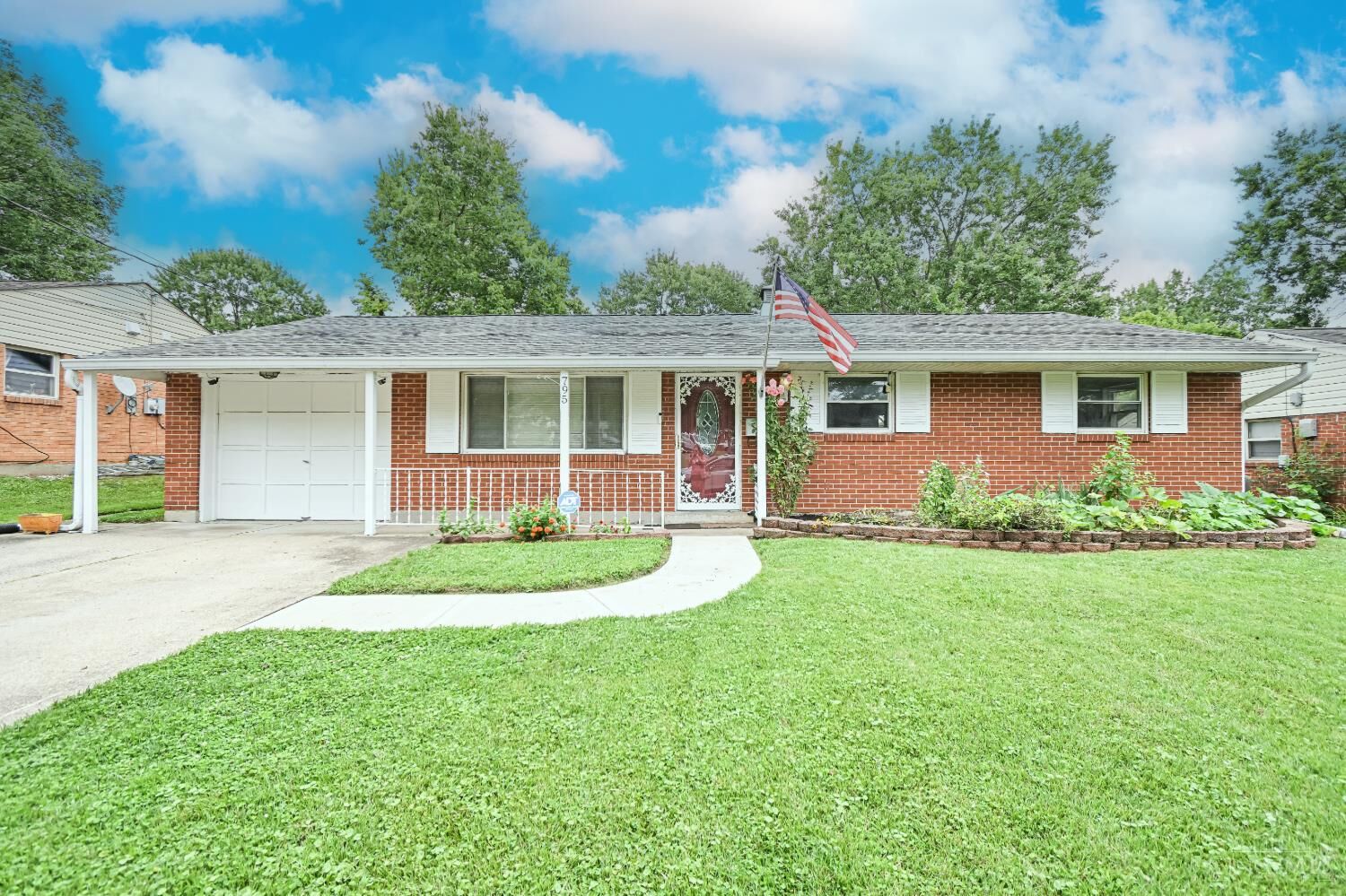 Property Photo: 795 Castro Lane OH 45246