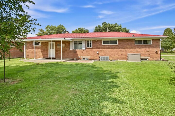 Property Photo:  1038 Talley Avenue  OH 43701 