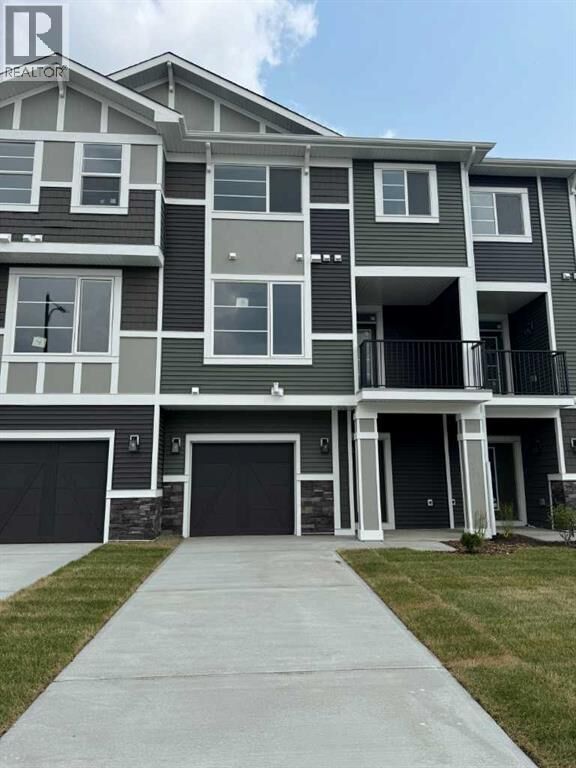 Property Photo: 8 Waterford Glen AB T1X 2T8