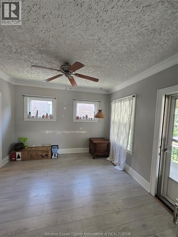 Property Photo: 1097 Elsmere Avenue ON N9A 2B1