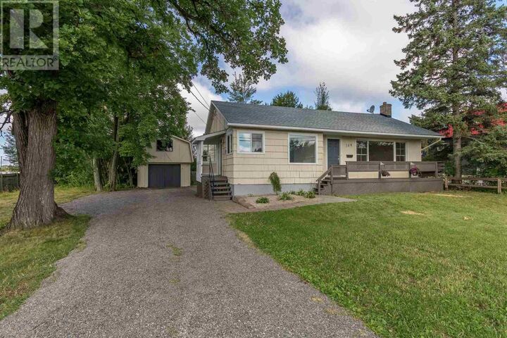 Property Photo: 149 Willow Ave ON P6B 5B1