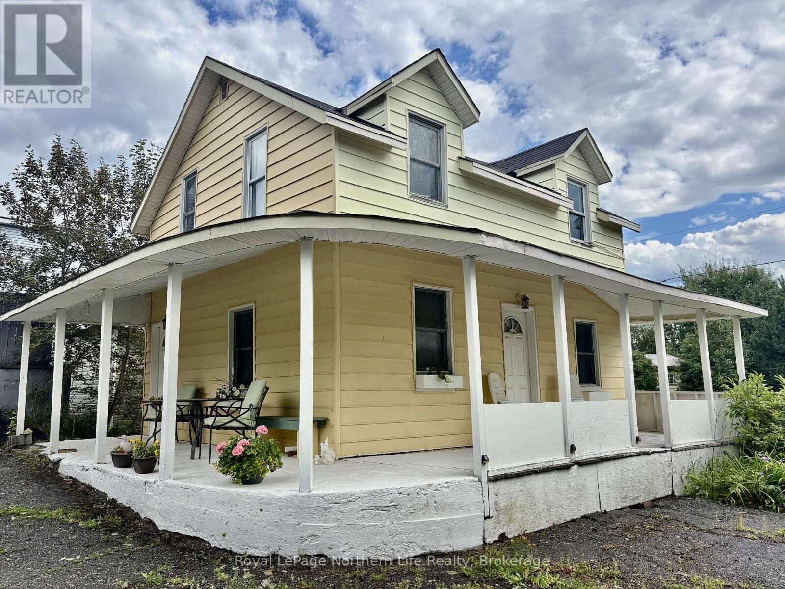 Property Photo: 6A & 6B Mountainview Drive ON P0H 2H0