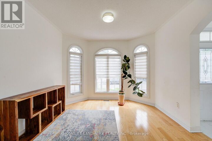 Property Photo: 16 Barnstone Drive ON L6E 2B3