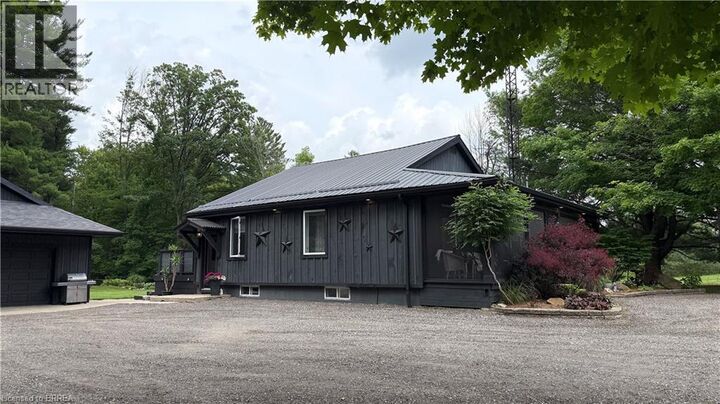 Property Photo:  686577 Highway 2  ON N0J 1V0 
