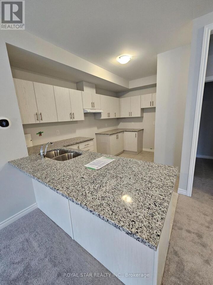 Property Photo: 677 Park Road North 98 ON N3R 0A2