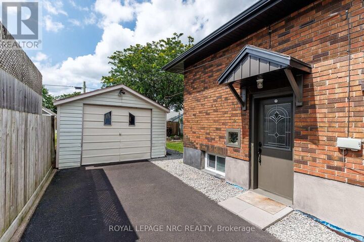 Property Photo:  446 Wright Street  ON L3B 2K5 