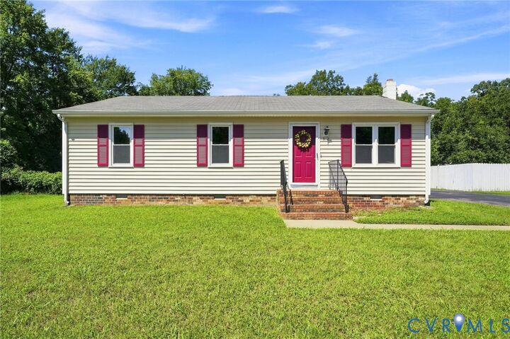 Property Photo: 312 Knight Court VA 23223