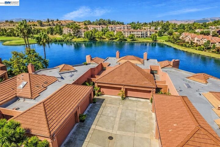 Property Photo:  4063 W Lakeshore Dr  CA 94582 