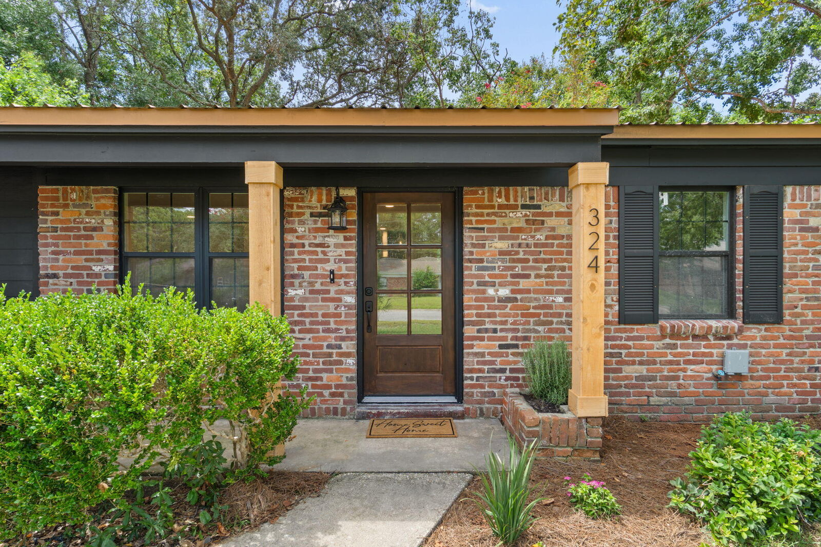 Property Photo:  324 SW Harbor Place  FL 32548 