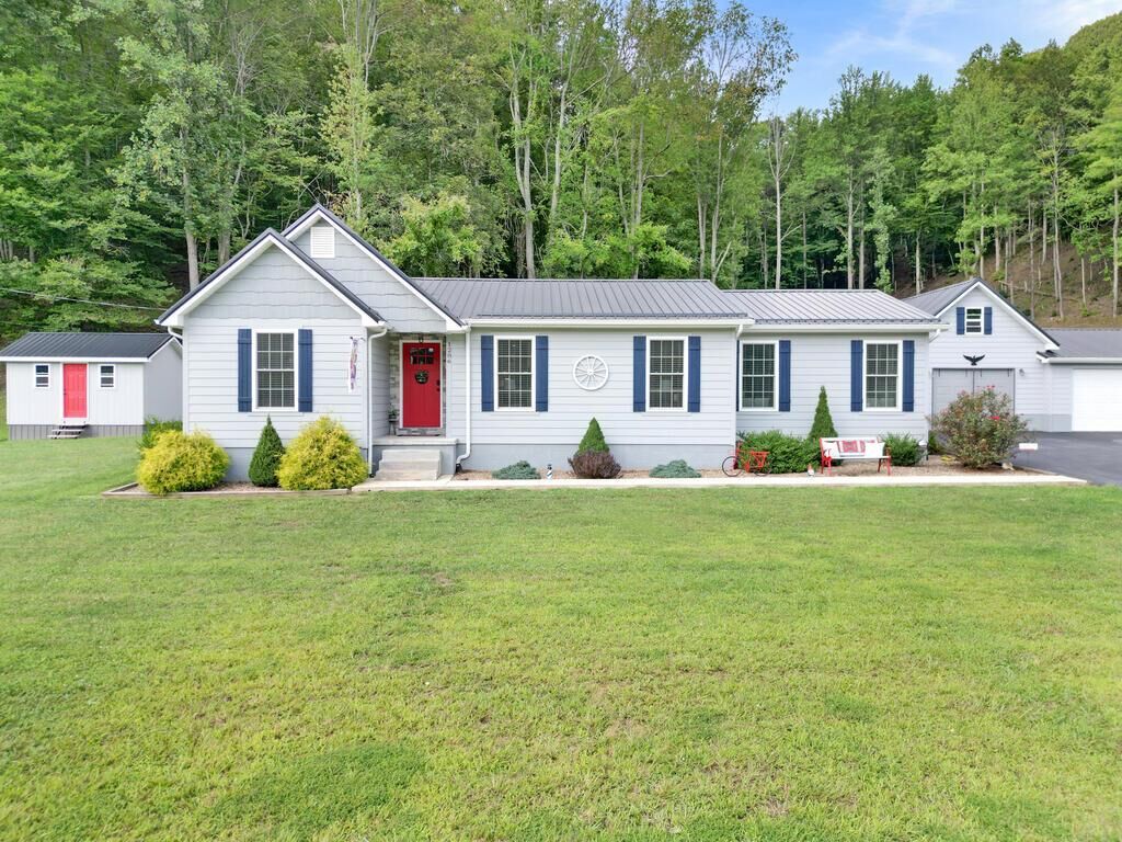 Property Photo:  1286 Ky. Rt. 993  KY 41263 
