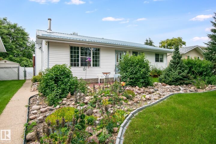 Property Photo: 4510 41A Street AB T9N 1K3