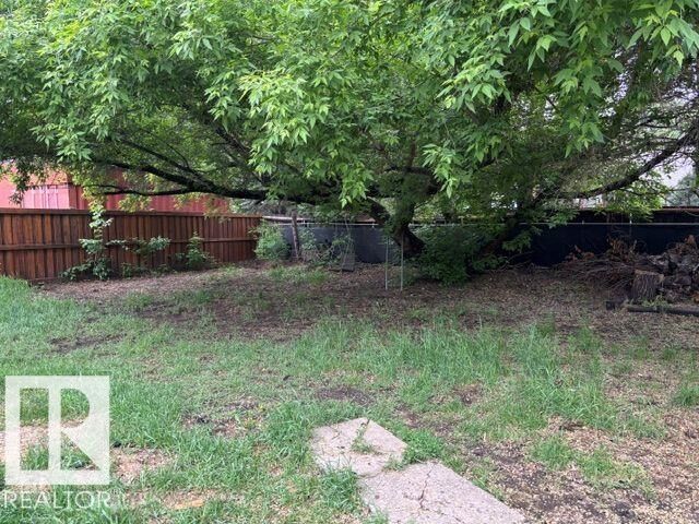 Property Photo: 5316 107 Street NW AB T6H 2X4