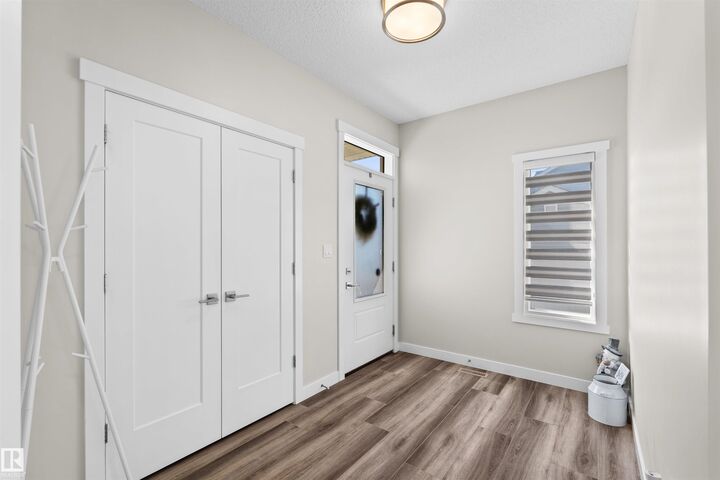 Property Photo: 4673 Alwood Way SW AB T6W 3A3