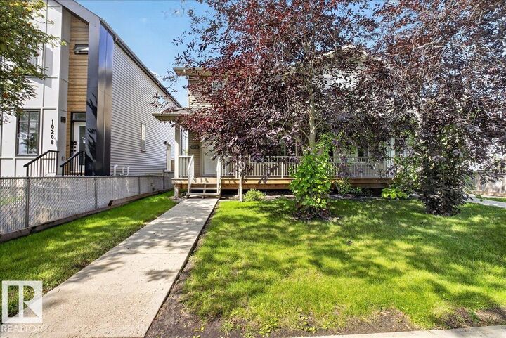 Property Photo:  10210 151 Street NW  AB T5P 1T7 
