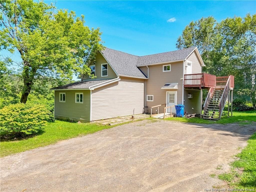 Photo de la propriété:  9024 Main Street  NB E7L 2A3 