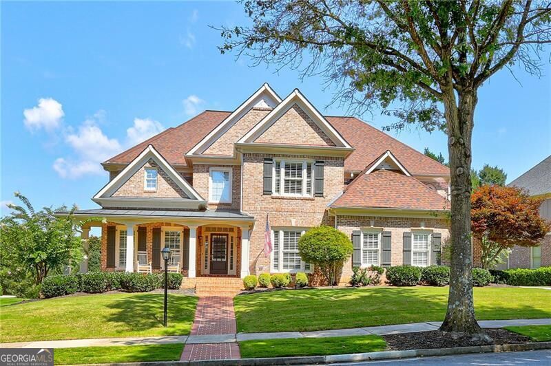 Property Photo: 1043 Meadow Club Court GA 30024
