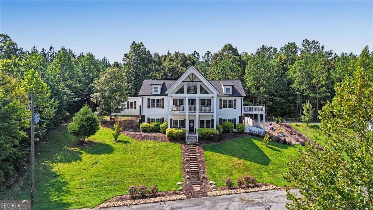 Property Photo: 250 Crowe Springs Road NW GA 30121