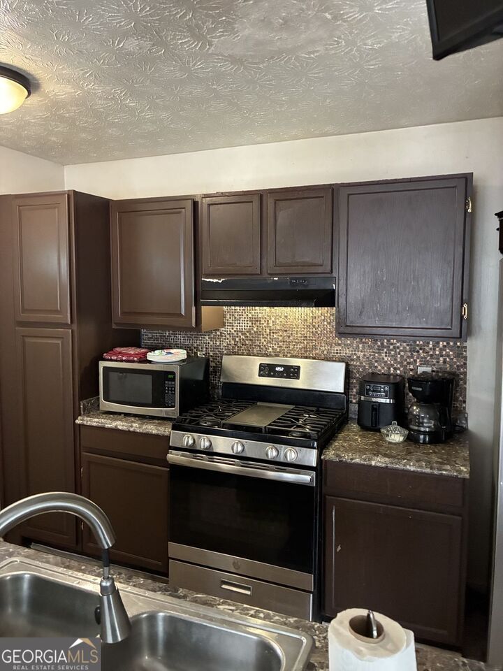Property Photo:  894 Tift Avenue SW  GA 30310 