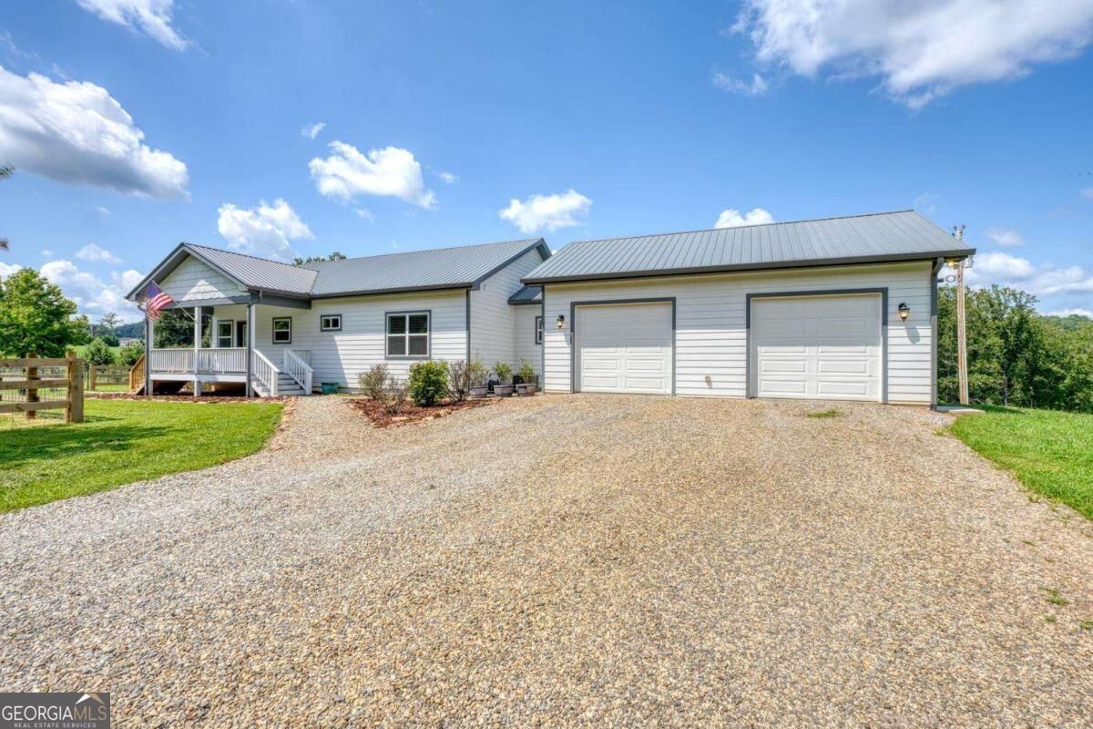 Property Photo:  192 Flowers Drive  GA 30512 