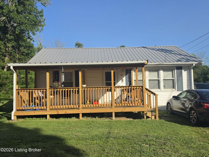 Property Photo:  311 Howard St  KY 42718 