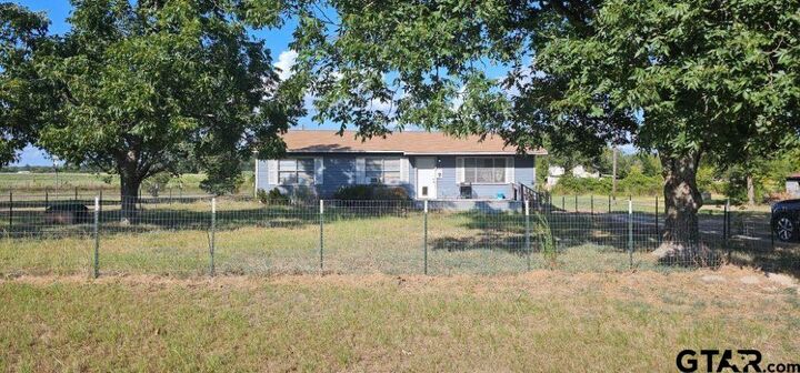 Property Photo:  4593 State Highway 110  TX 75140 