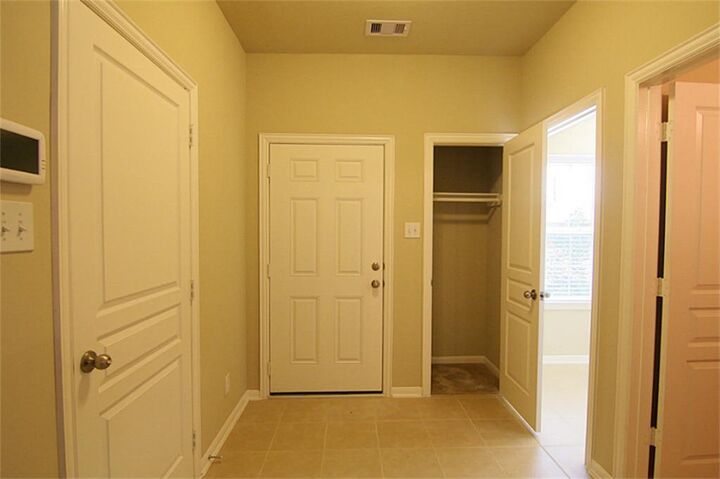 Property Photo: 18206 Canary Bluff TX 77433