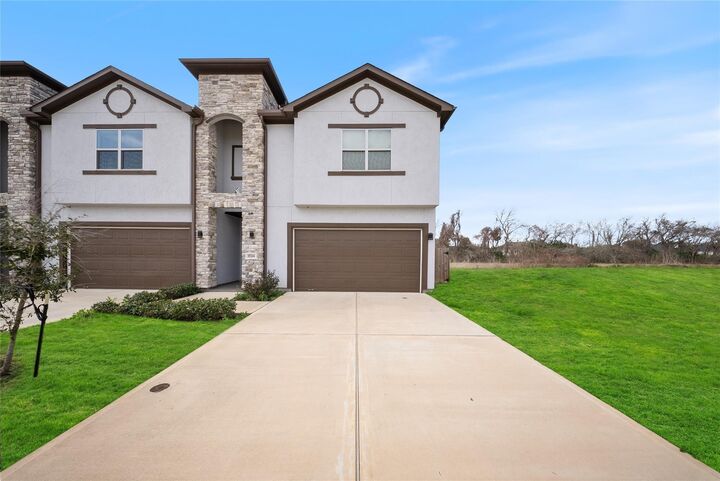 Property Photo: 1934 Olivos Street TX 77459