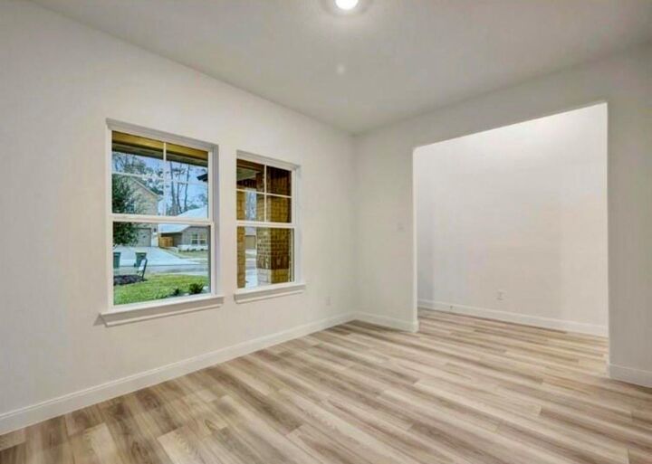 Property Photo: 1927 Darlington Oak Drive TX 77304