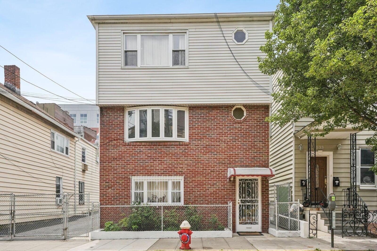 Property Photo:  529 38th St #2  NJ 07087 