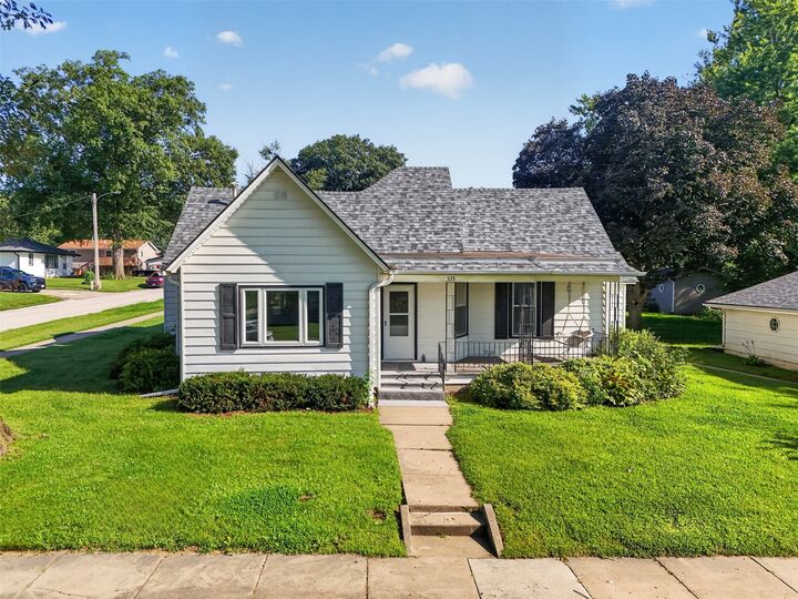 Property Photo: 535 Main Street IA 50047