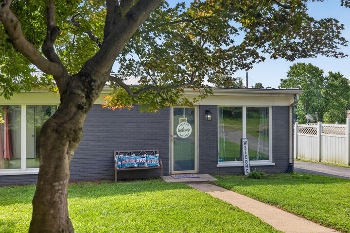 Property Photo:  446 Lakeview Road  KY 40330 