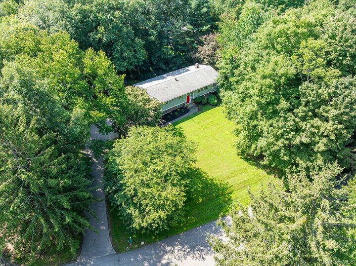 Property Photo: 119 Bonnie Brae Court NY 10527