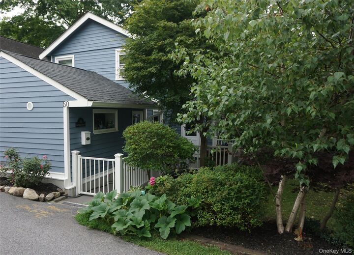 Property Photo:  50 Campwood Grounds 50  NY 10562 