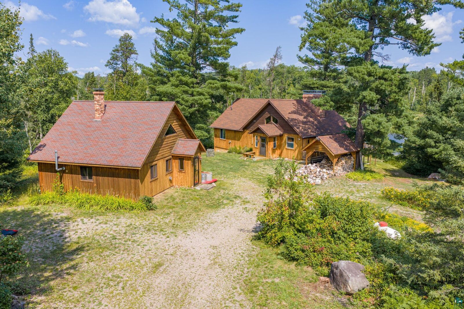 Property Photo:  953 Kelly Tr  MN 55607 