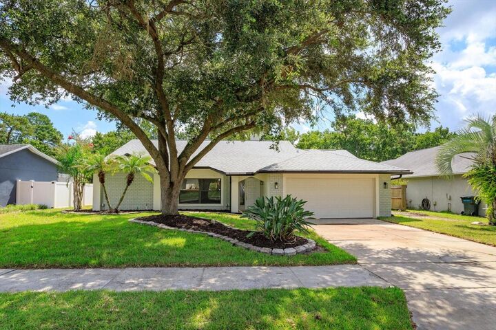 Property Photo: 1006 Beckstrom Drive FL 32765