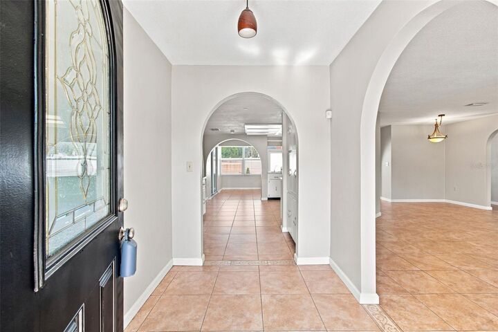 Property Photo:  527 Wayfarer Drive  FL 34689 