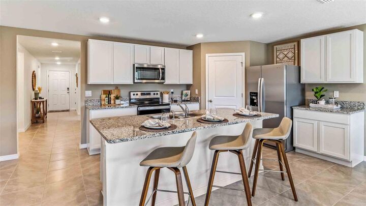 Property Photo:  3520 Harvest Gardens Loop  FL 33565 