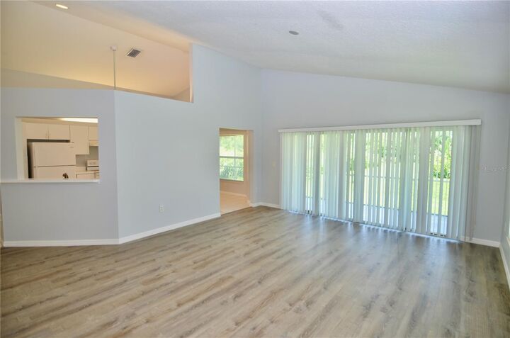 Property Photo:  419 25th Drive E  FL 34222 