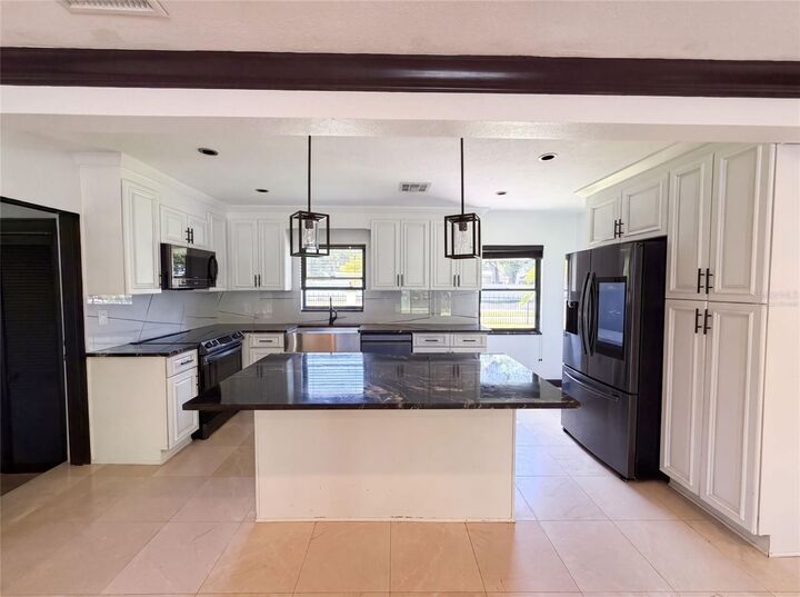 Property Photo: 1515 S West Shore Boulevard FL 33629