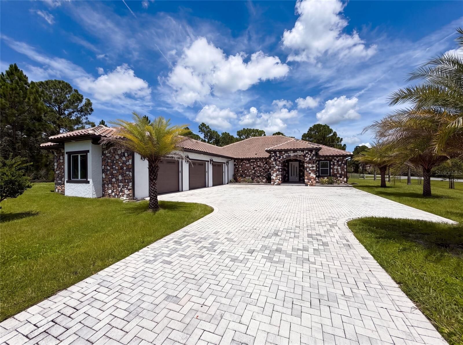 Property Photo:  20797 Racine Street  FL 32833 