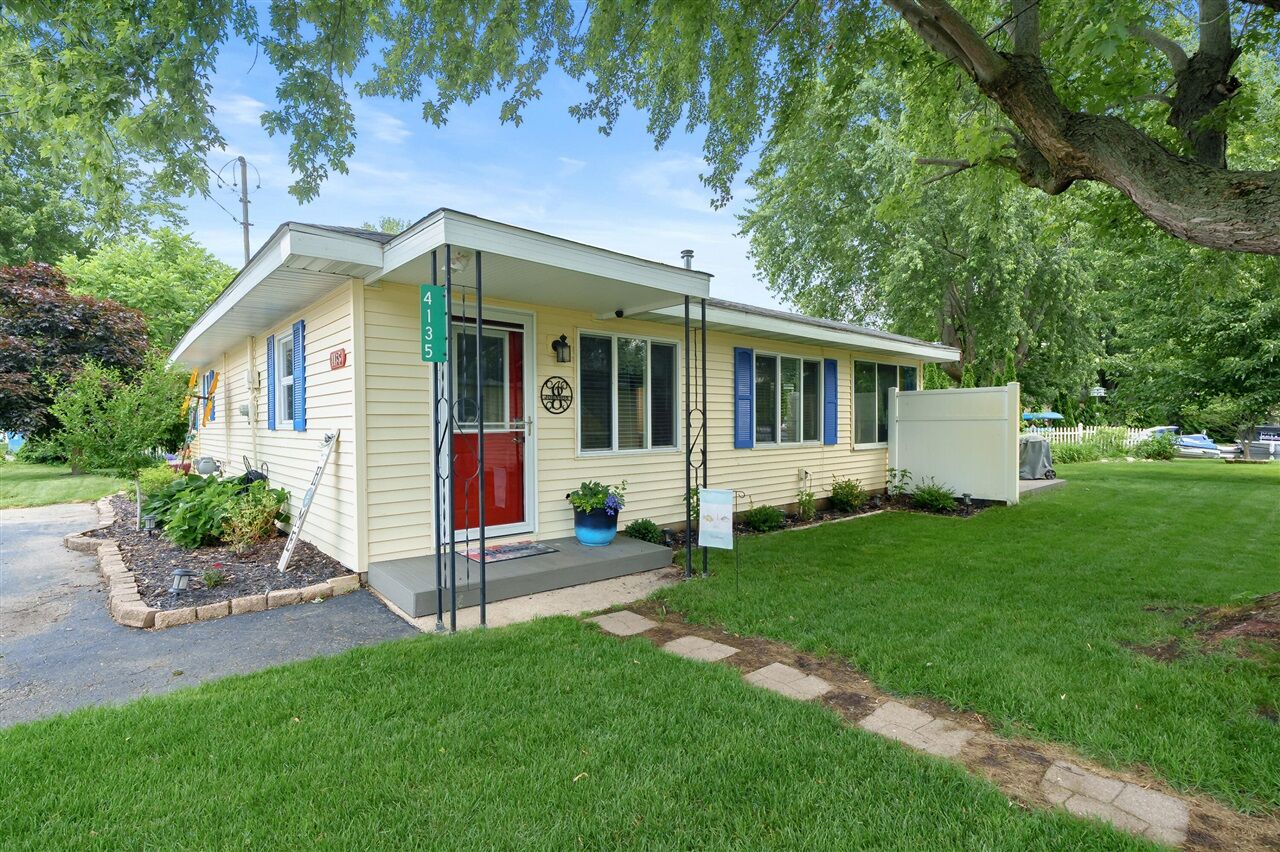 Property Photo: 4135 West Joy Road MI 49344-9604