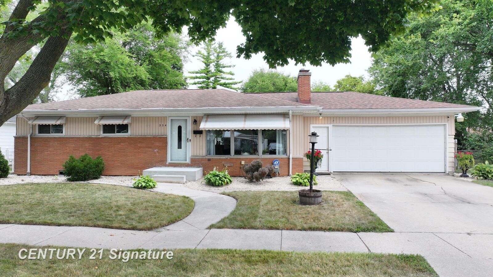 Property Photo:  334 S 20th Street  MI 48601 