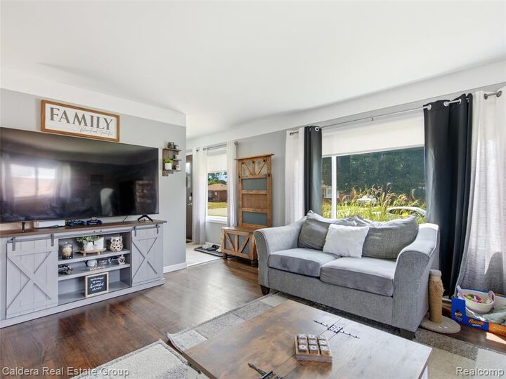 Property Photo: 28726 Suburban Drive MI 48088 7853