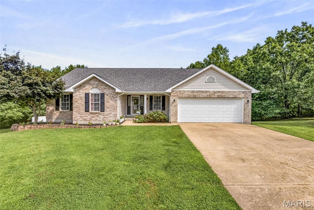 Property Photo:  5425 Hyfield Oaks Road  MO 63020 