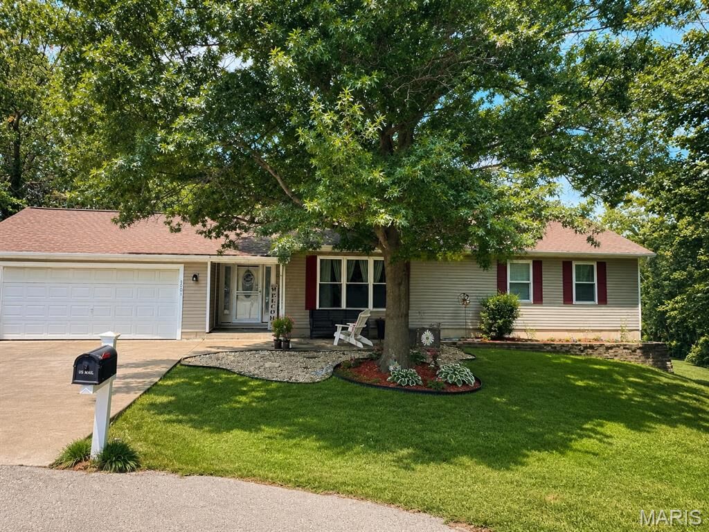 Property Photo: 5001 Melanie Wilkes Lane MO 63089