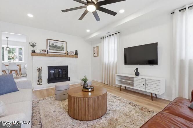 Property Photo:  101 Williamsburg Way  NJ 08016 
