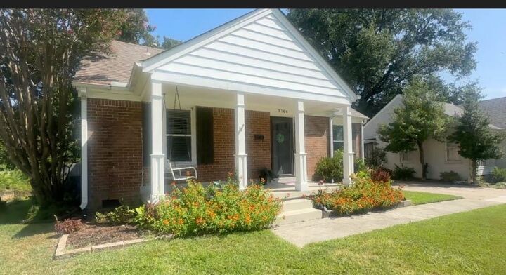 Property Photo:  3704 Charleswood Ave  TN 38122 